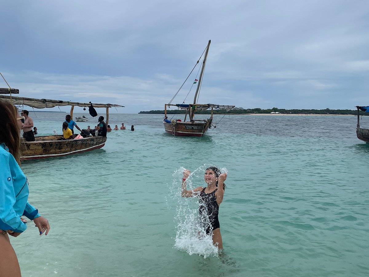 Zanzibar Travel Guide | Complete Visitor Information